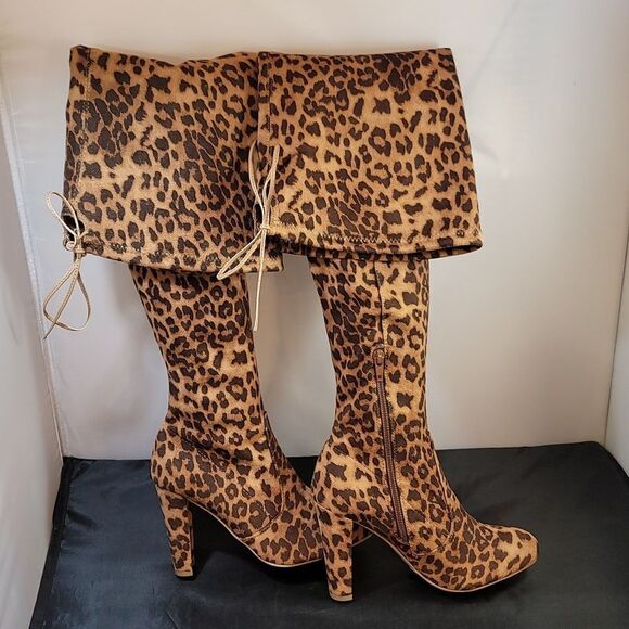 BRAND NEW WILD DIVA LOUNGS ANIMAL PRINT POINTED TOE TALL BOOT - Picture 4 of 16